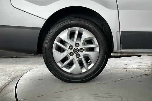 Nissan Nv300 2.7t L1 1.6 dCi 125ps H1 Tekna Combi Van