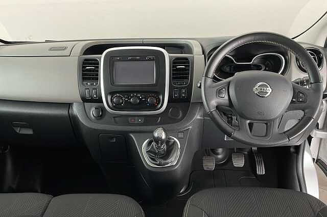 Nissan Nv300 2.7t L1 1.6 dCi 125ps H1 Tekna Combi Van