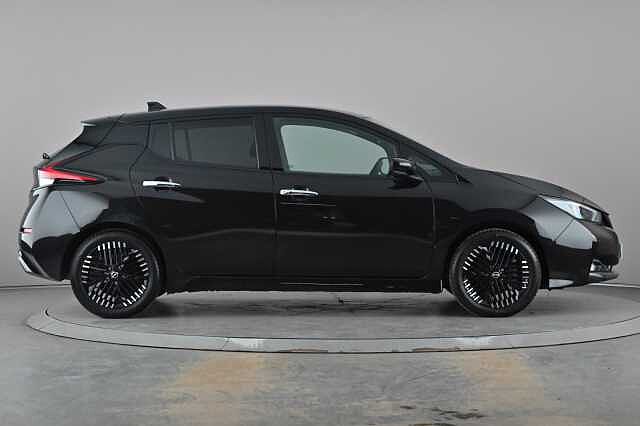 Nissan Leaf 110kW N-Connecta 39kWh 5dr Auto