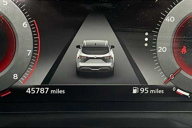 Nissan Qashqai 1.3 DiG-T MH N-Connecta 5dr