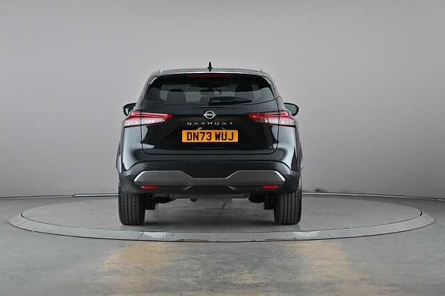 Nissan Qashqai 1.3 DiG-T MH N-Connecta 5dr