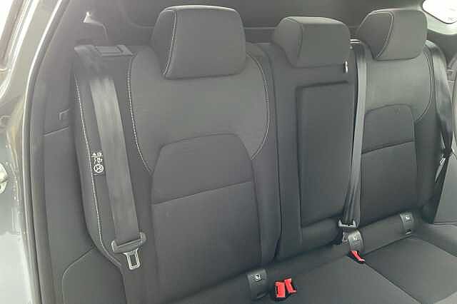 Nissan Qashqai 1.3 DiG-T MH N-Connecta 5dr