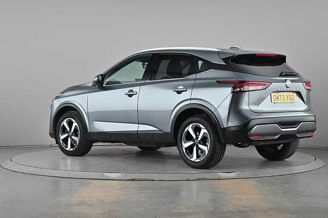 Nissan Qashqai 1.3 DiG-T MH N-Connecta 5dr