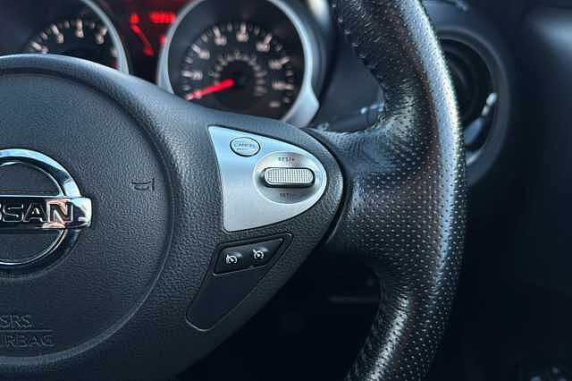 Nissan Juke 1.6 N-Connecta 5dr Xtronic