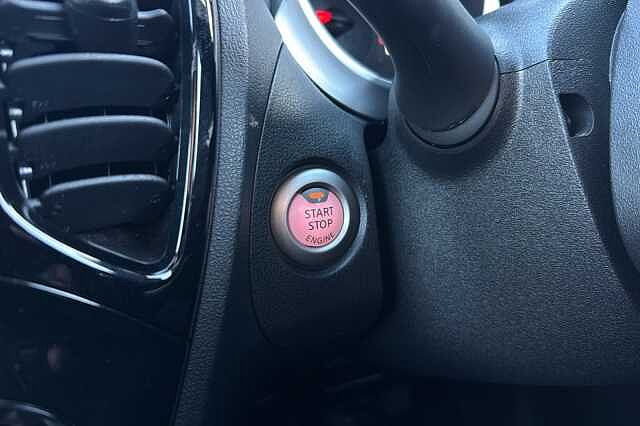 Nissan Juke 1.6 N-Connecta 5dr Xtronic