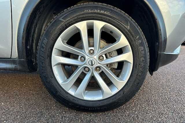 Nissan Juke 1.6 N-Connecta 5dr Xtronic