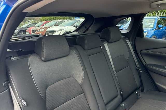 Nissan Qashqai 1.3 DiG-T MH N-Connecta 5dr