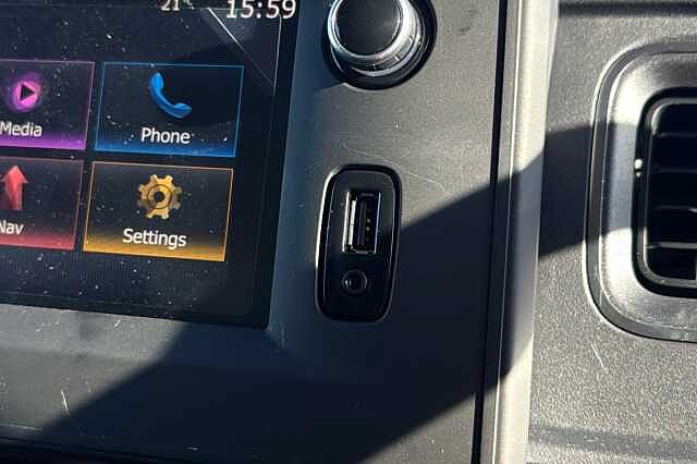 Nissan Interstar R35 L4 2.3 dci 165ps H2 Tekna Van [TRW]