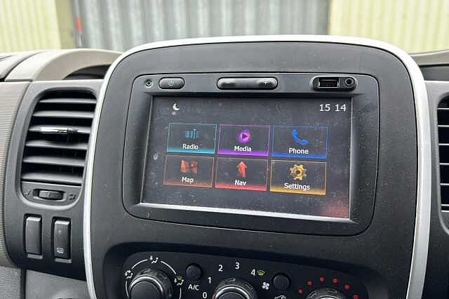 Nissan Nv300 2.7t L1 1.6 dCi 125ps H1 Tekna Combi Van